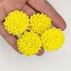 LOT OF 4 Yellow Flower Rings Bundle - Adjustable - SOLD AS IS